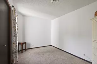 7508 W 77th St, Chaska, MN 55318 - Photo 31