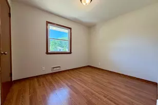 7208 Bryant Ave N, Brooklyn Center, MN 55430 - Photo 15