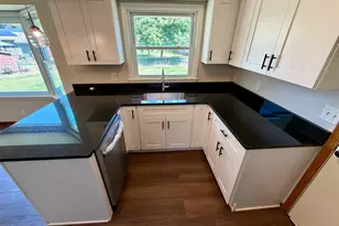 7208 Bryant Ave N, Brooklyn Center, MN 55430 - Photo 5