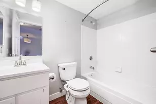 78 10th St E, Saint Paul, MN 55101 - Photo 15