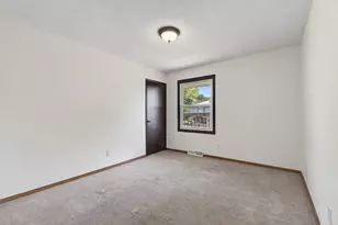 509 Arlington Ave E, Saint Paul, MN 55130 - Photo 15