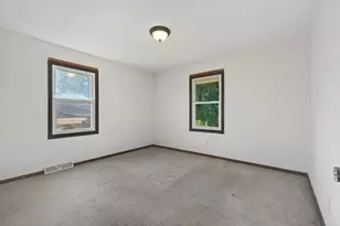 509 Arlington Ave E, Saint Paul, MN 55130 - Photo 17