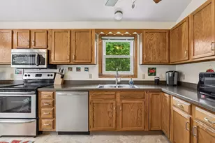 3996 Woodview Dr, Vadnais Heights, MN 55127 - Photo 5