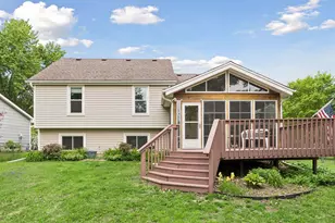 3996 Woodview Dr, Vadnais Heights, MN 55127 - Photo 17