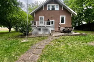 240 8th Ave, Granite Falls, MN 56241 - Photo 5