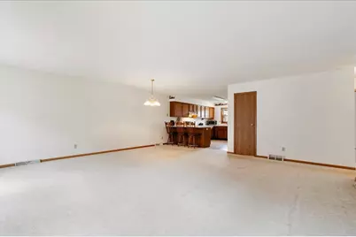 2401 Hillcrest Drive, Brainerd, MN 56401 - Photo 13