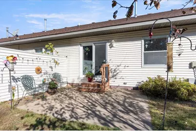 2401 Hillcrest Drive, Brainerd, MN 56401 - Photo 7