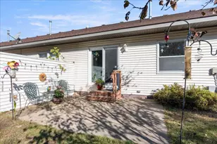 2401 Hillcrest Dr, Brainerd, MN 56401 - Photo 7