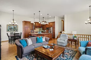 15636 Chasewood Ct, Rosemount, MN 55068 - Photo 5