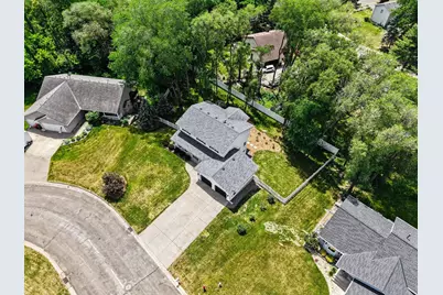 685 Flora Square, Prescott, WI 54021 - Photo 15