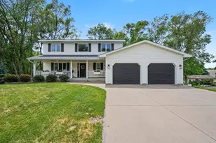 685 Flora Square, Prescott, WI 54021 - Photo 37