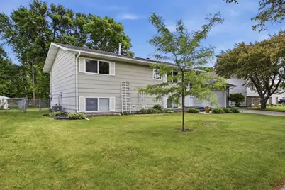 630 Appletree Lane, Moorhead, MN 56560 - Photo 31