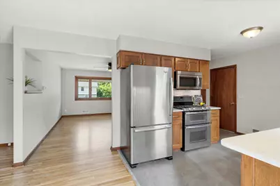 320 113th Avenue NE, Blaine, MN 55434 - Photo 21