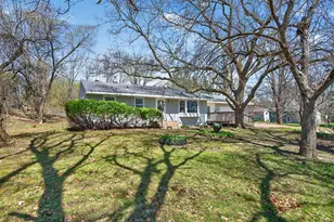 31 Demont Ave E, Little Canada, MN 55117 - Photo 3