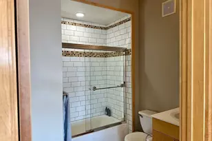 9 W Franklin Ave, Minneapolis, MN 55404 - Photo 19