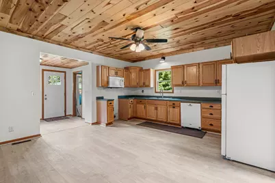 1052 Grand Street, Ogilvie, MN 56358 - Photo 9