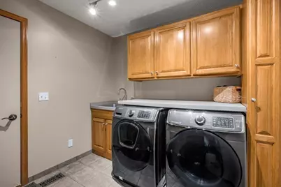 9918 Kiwi Avenue N, Brooklyn Park, MN 55443 - Photo 15