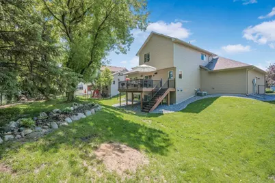 9918 Kiwi Avenue N, Brooklyn Park, MN 55443 - Photo 33