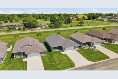 1562 Eagle Ridge Street NE, Owatonna, MN 55060 - Photo 29