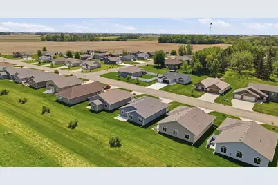 1562 Eagle Ridge Street NE, Owatonna, MN 55060 - Photo 33