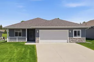 1562 Eagle Ridge St NE, Owatonna, MN 55060 - Photo 1