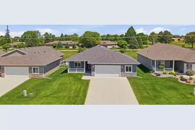 1562 Eagle Ridge Street NE, Owatonna, MN 55060 - Photo 33