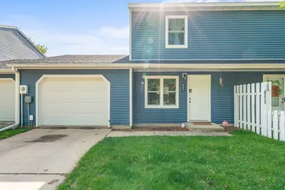 862 W Village Circle SE, Rochester, MN 55904 - Photo 1