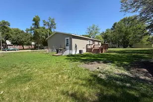 751 Dewey St, Walnut Grove, MN 56180 - Photo 23