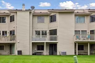 7004 Quail Cir W, Brooklyn Center, MN 55429 - Photo 33