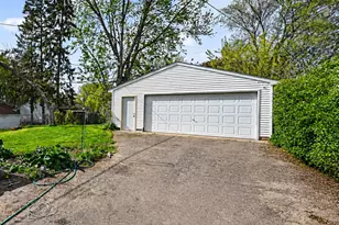 2111 Fremont Ave E, Saint Paul, MN 55119 - Photo 13
