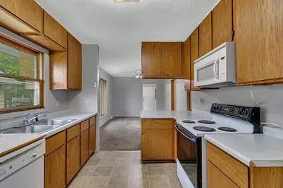 524 2nd Street SE, Saint Cloud, MN 56304 - Photo 11