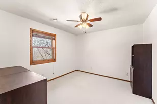8290 Angus Ave, Inver Grove Heights, MN 55077 - Photo 35