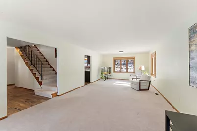 8290 Angus Avenue, Inver Grove Heights, MN 55077 - Photo 19