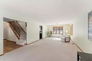 8290 Angus Ave, Inver Grove Heights, MN 55077 - Photo 19