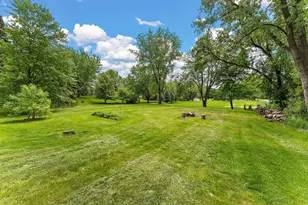 8290 Angus Ave, Inver Grove Heights, MN 55077 - Photo 9