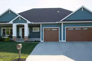 731 St James Cir, Litchfield, MN 55355 - Photo 3