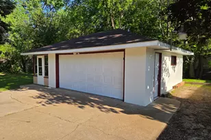 448 White Bear Ave N, Saint Paul, MN 55106 - Photo 3