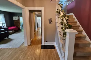 809 Park Ave, Morris, MN 56267 - Photo 5