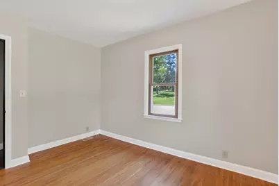 3633 Lowry Avenue N, Robbinsdale, MN 55422 - Photo 11