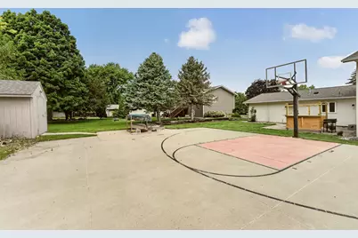 1004 6th Street NW, Dodge Center, MN 55927 - Photo 3