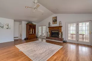 17069 Old Hwy 66, Good Thunder, MN 56037 - Photo 5