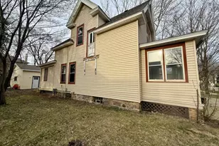 227 1st Ave SE, Glenwood, MN 56334 - Photo 3