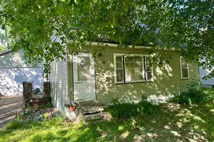 12 Pointcross Dr, Circle Pines, MN 55014 - Photo 1