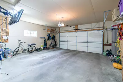 6182 35th Street S, Fargo, ND 58104 - Photo 37