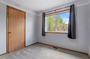 356 Arlington Ave W, Saint Paul, MN 55117 - Photo 27
