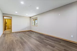 356 Arlington Ave W, Saint Paul, MN 55117 - Photo 9