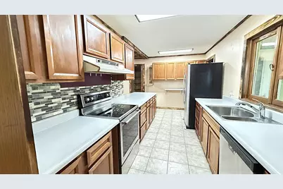 4424 Highway 212, Montevideo, MN 56265 - Photo 7