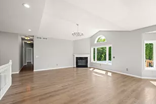 20337 Ipava Ave, Lakeville, MN 55044 - Photo 9