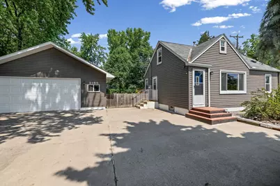 2185 Pinewood Drive, Mounds View, MN 55112 - Photo 13