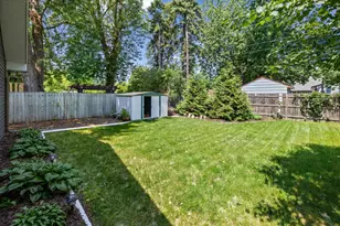 2185 Pinewood Dr, Mounds View, MN 55112 - Photo 39
